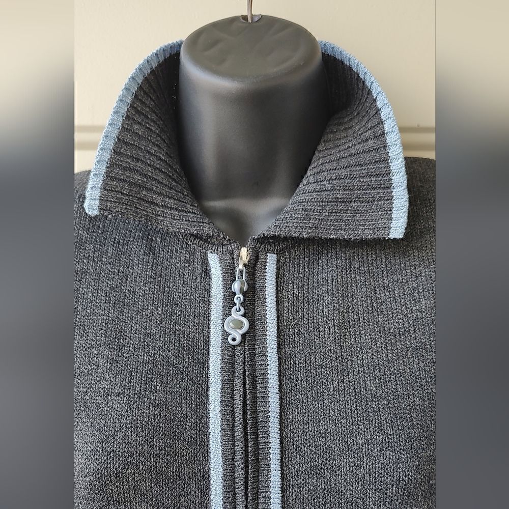 St. John Knit COLLECTION  Gray Blue Santana Popcorn Stitch JACKET SZ 4 - Picture 9 of 15